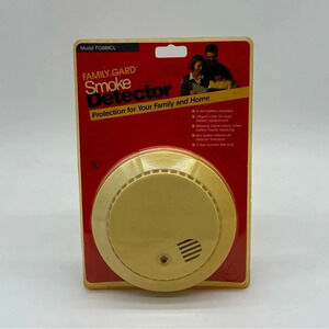 New Family Gard Smoke Detector Alarm Model FG888D, 2000 Sealed NOS